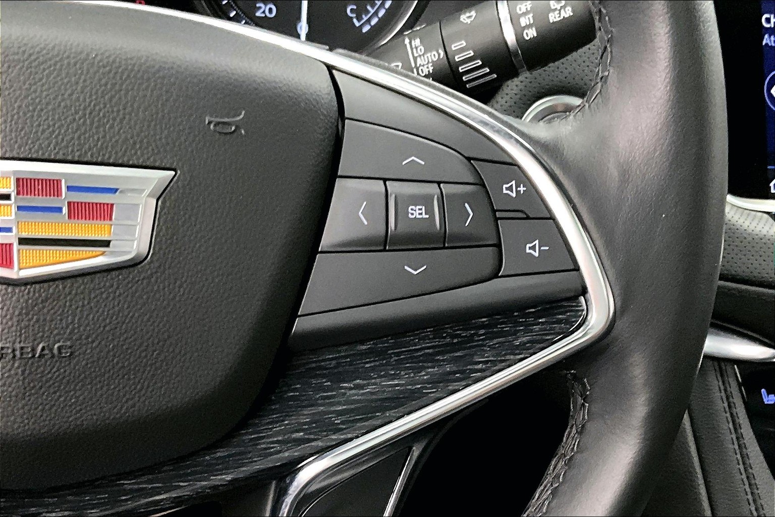 Pre-Owned 2023 Cadillac XT5 Premium Luxury 4D Sport Utility in